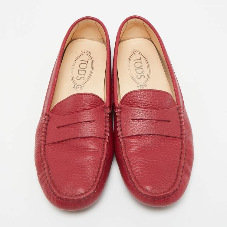 Pre Owned Tod's Red Leather Gommino Slip On Loafers Size 39.5