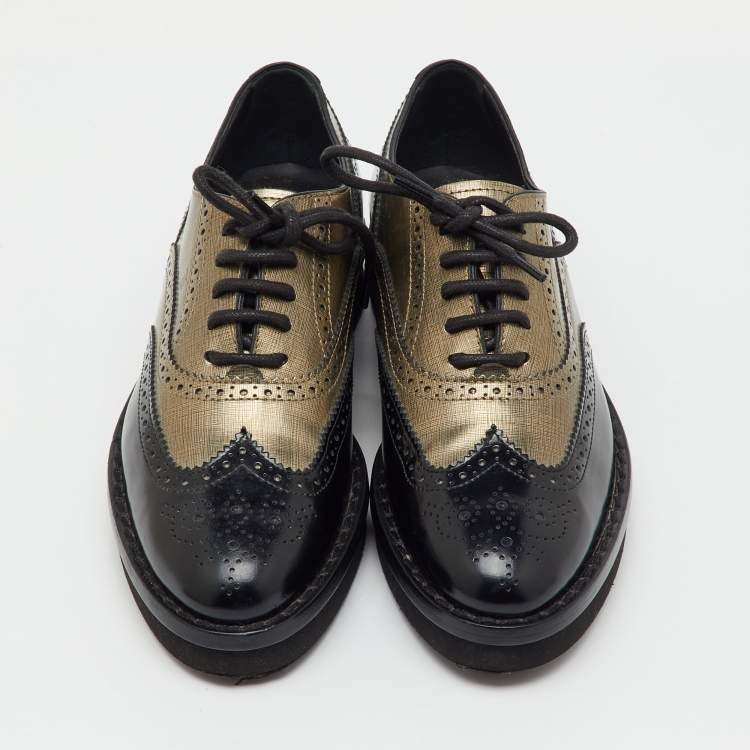 مملوكة مسبقًا Tod's Black/Metallic Gold and Leather Brogue Wingtip Lace Up Oxfords Size 36