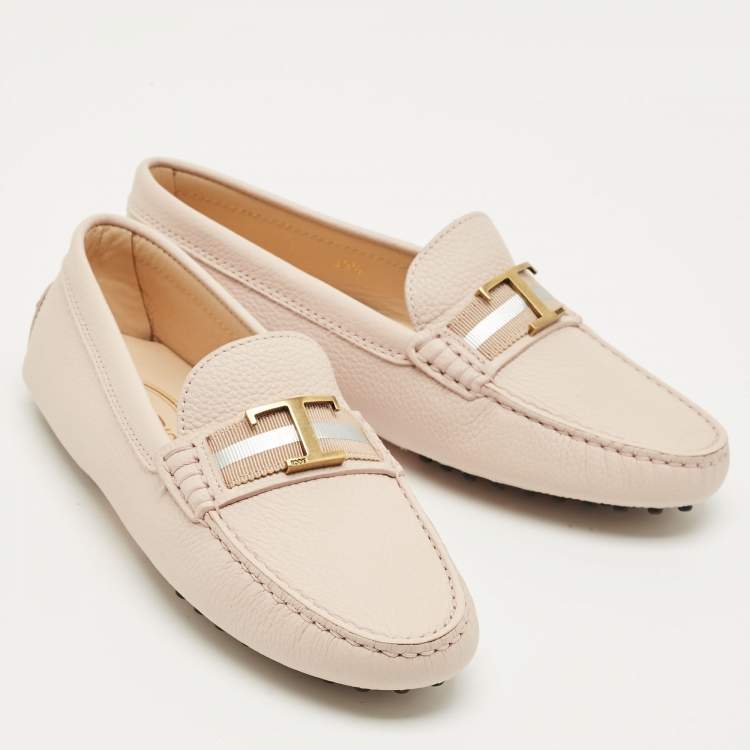Pre Owned Tod's Beige Leather Slip On Loafers Size 35.5