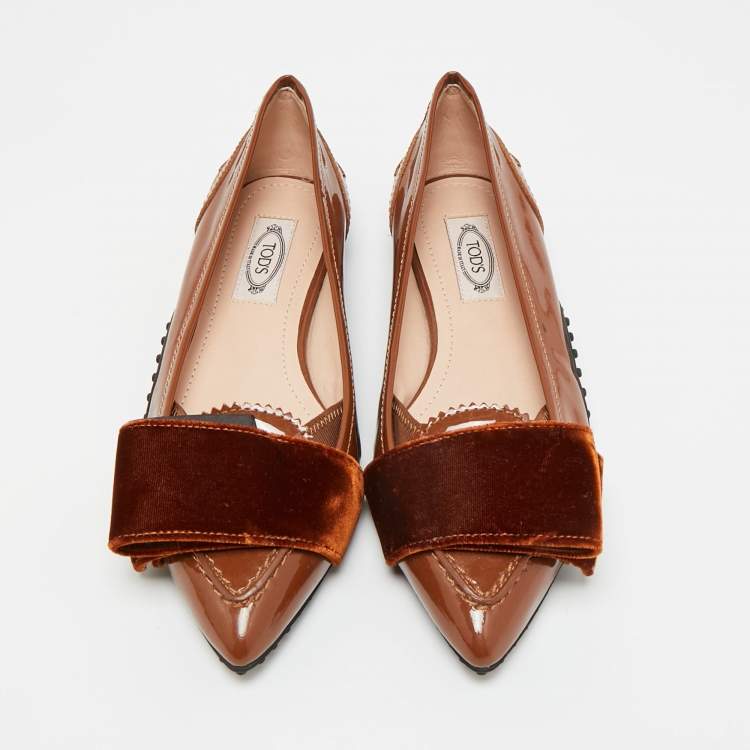 Pre Owned Tod's Size 35.5 Brown Patent Leather Bow Loafers