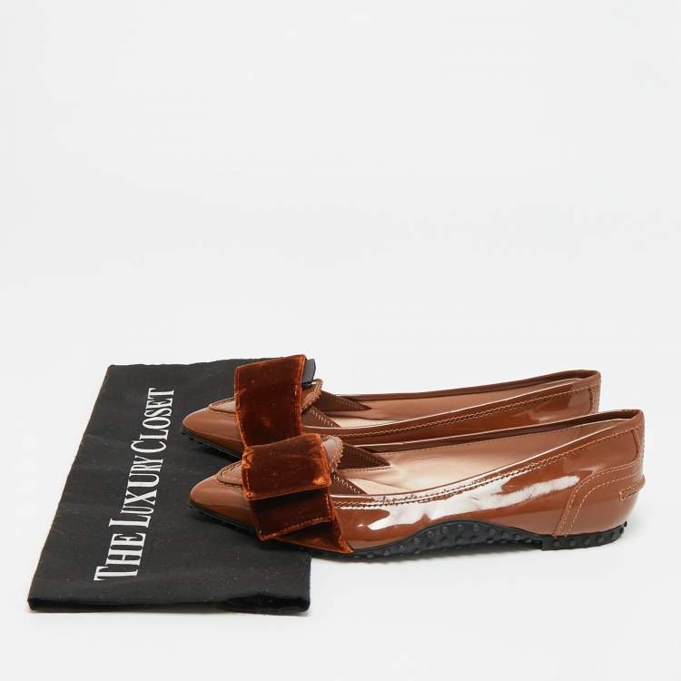 Pre Owned Tod's Size 35.5 Brown Patent Leather Bow Loafers
