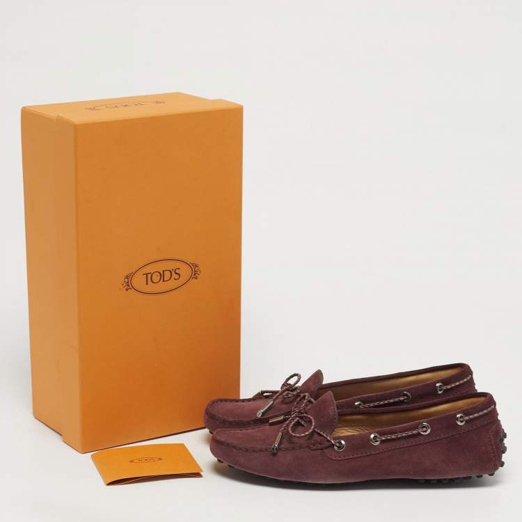 مملوكة مسبقًا Tod's Size 36.5 Purple Suede Driver Loafers