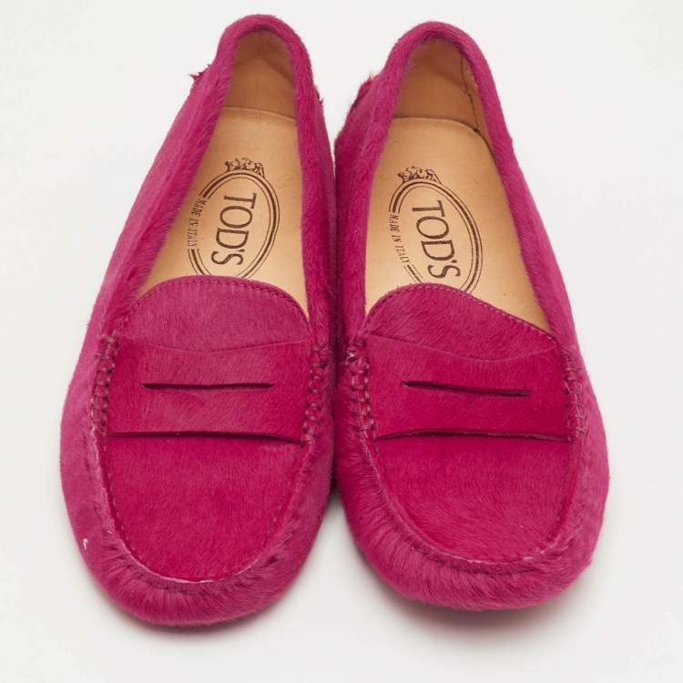 Pre Owned Tod's Size 35.5 Pink Calf Hair Penny Loafers