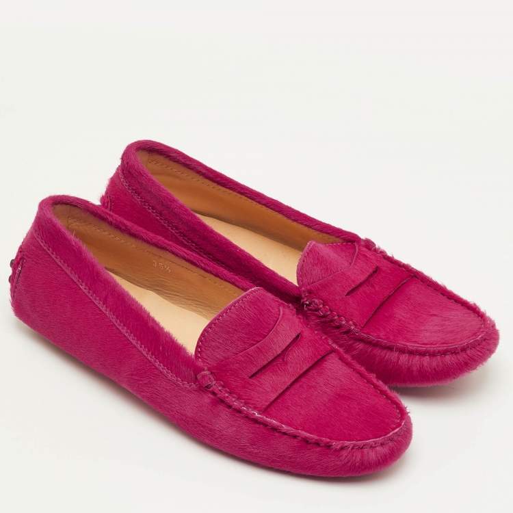 Pre Owned Tod's Size 35.5 Pink Calf Hair Penny Loafers