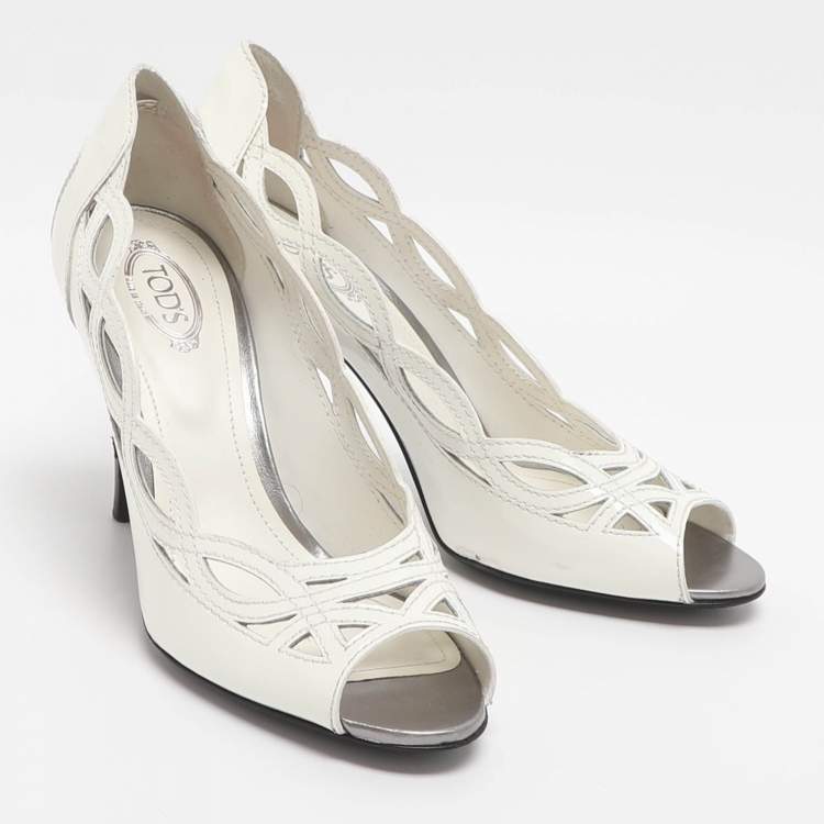 مملوكة مسبقًا Tod's Size 37 White Cutout Patent Leather Peep Toe Pumps