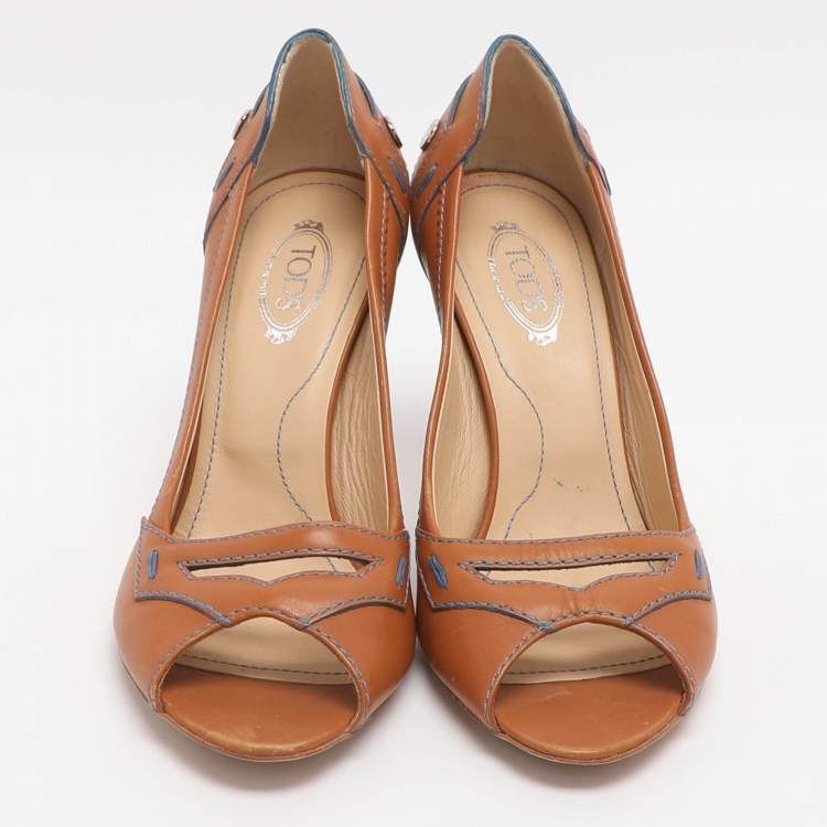 Pre Owned Tod's Size 37 Brown Patent Leather Peep Toe Pumps
