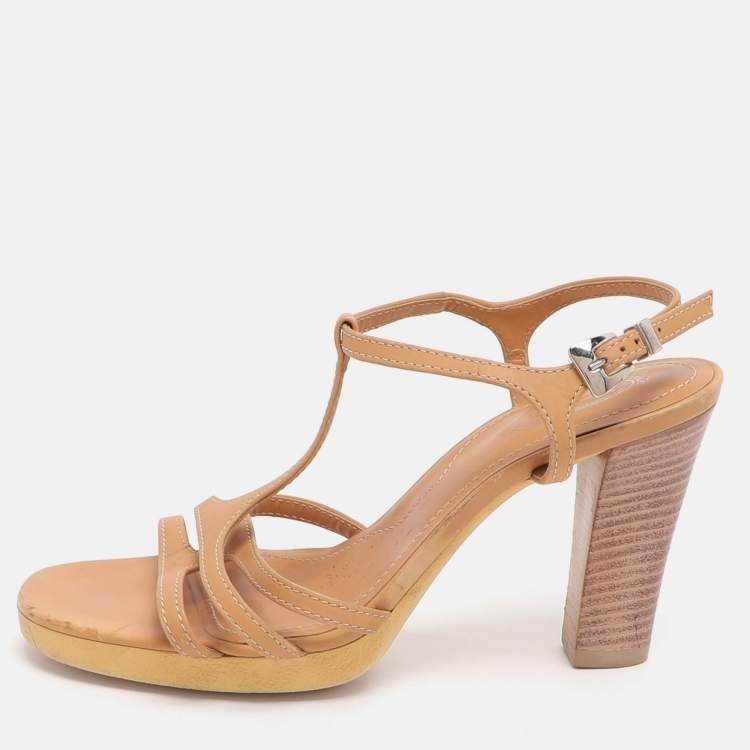 Pre Owned Tod's Size 37 Tan Leather T-Strap Sandals