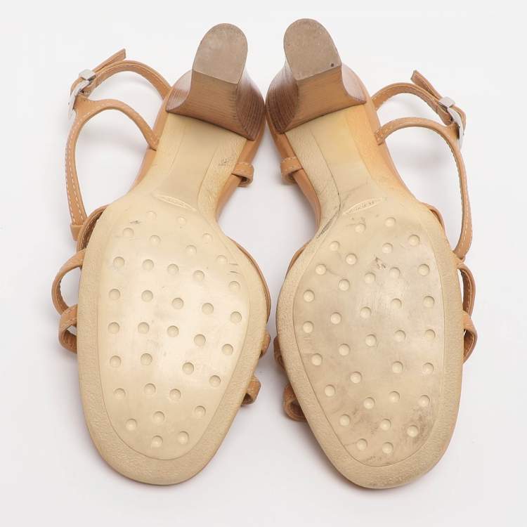 Pre Owned Tod's Size 37 Tan Leather T-Strap Sandals