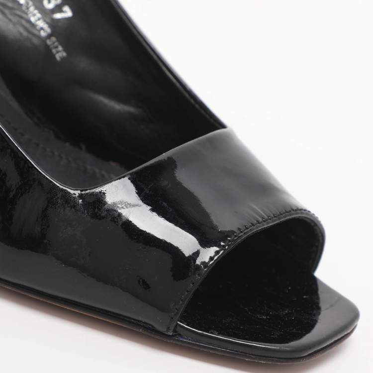 Pre Owned Tod's Size 37 Black Patent Leather Slingback Sandals