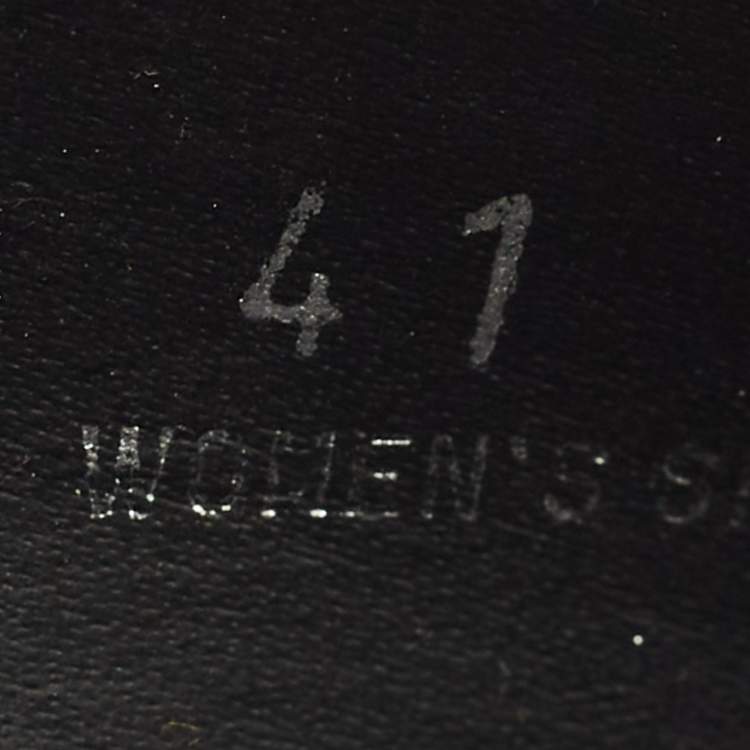 Pre Owned Tod's Size 41 Navy Blue Patent Leather Wedge Pumps