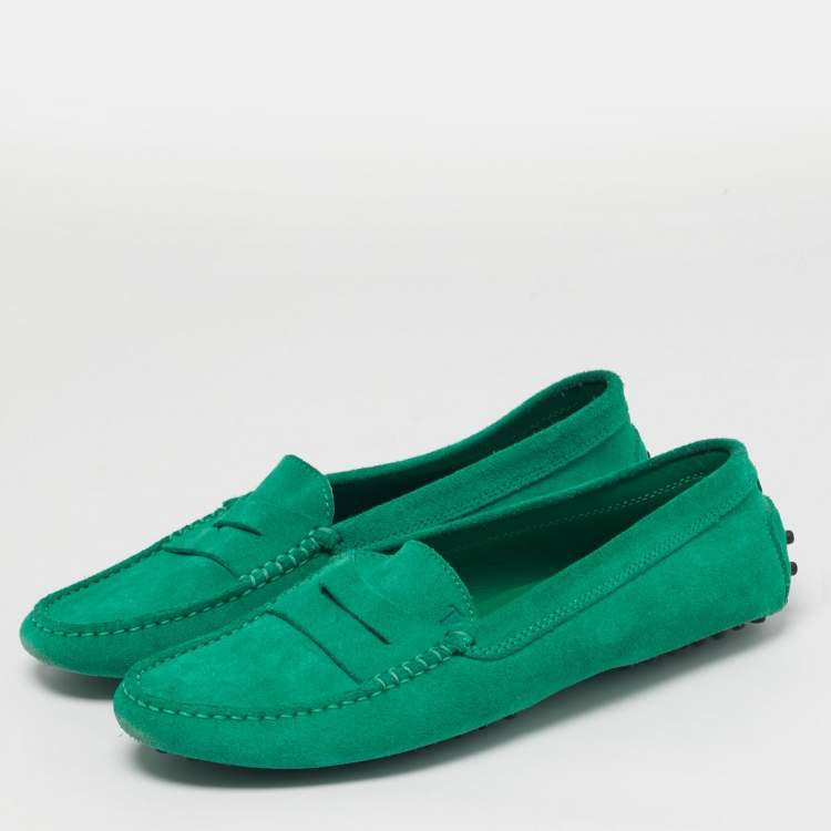 Pre Owned Tod's Gommino Size 39.5 Green Suede Loafers
