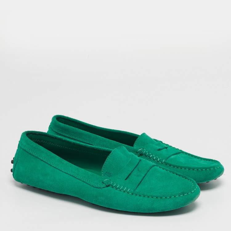 Pre Owned Tod's Gommino Size 39.5 Green Suede Loafers