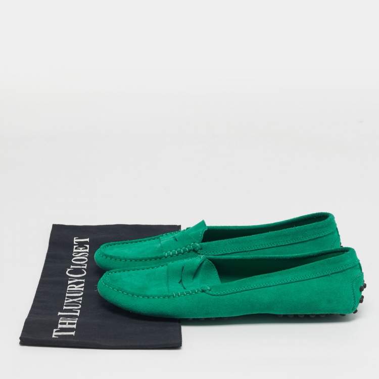 Pre Owned Tod's Gommino Size 39.5 Green Suede Loafers