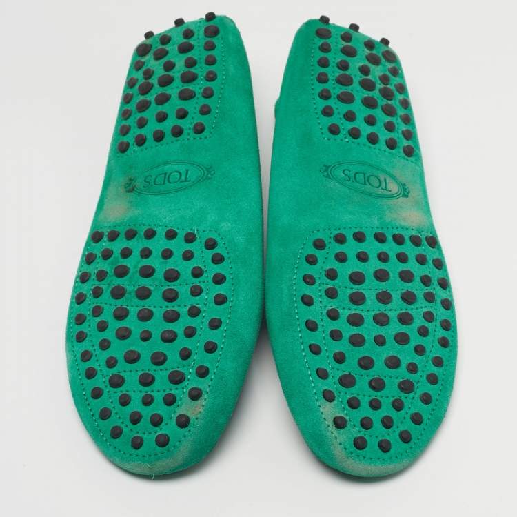 Pre Owned Tod's Gommino Size 39.5 Green Suede Loafers