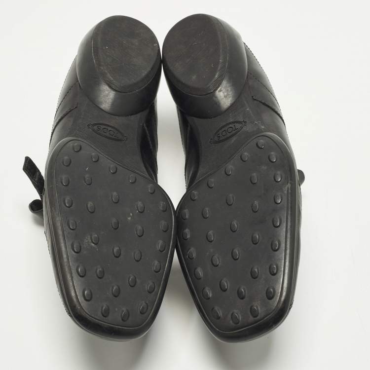 Pre Owned Tod's Size 39 Black Leather Donna Scarpe Loafers