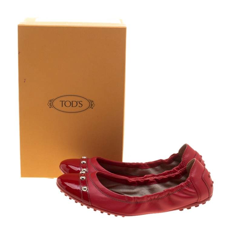 Pre Owned Tod's Red Leather Studs Detail Scrunch Ballet Flats Size 37