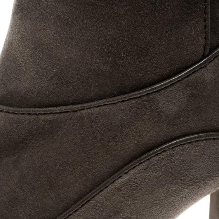 Pre Owned Tod's Khaki Green Suede Ankle Boots Size 39
