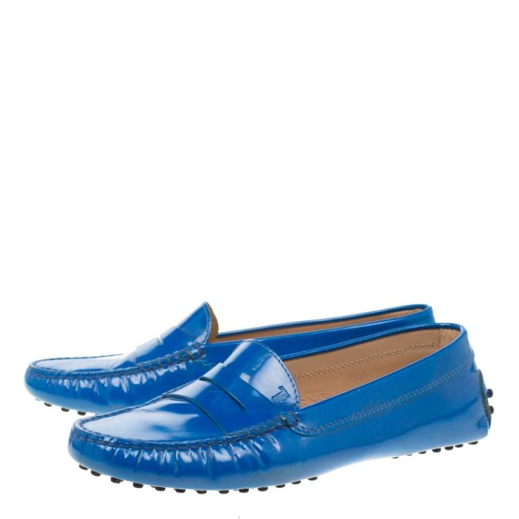 مملوكة مسبقًا Tod's Blue Patent Leather Penny Loafers Size 36.5
