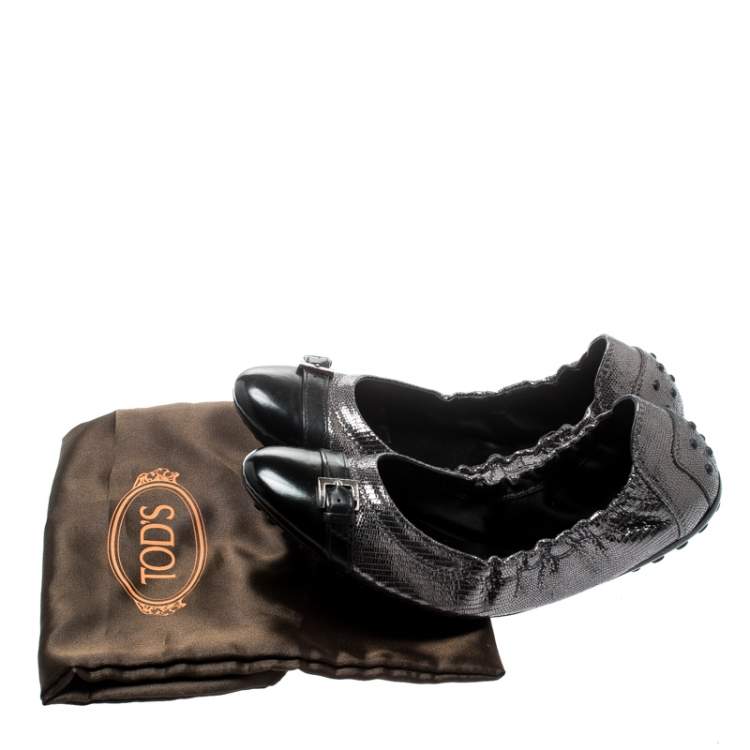 Pre Owned Tod's Metallic Grey Suede And Black Leather Cap Toe Buckle Detail Scrunch Ballet Flats Size 37