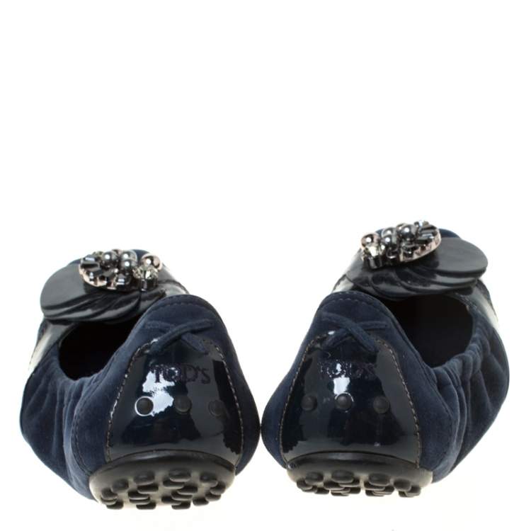 Pre Owned Tod's Navy Blue Embellished Suede Scrunch Ballet Flats Size 38.5