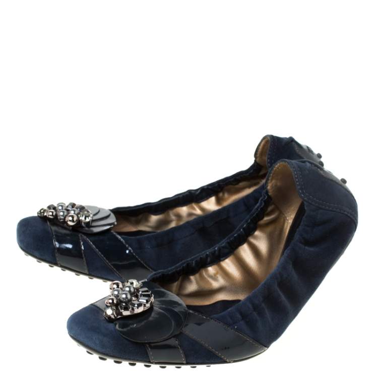 Pre Owned Tod's Navy Blue Embellished Suede Scrunch Ballet Flats Size 38.5