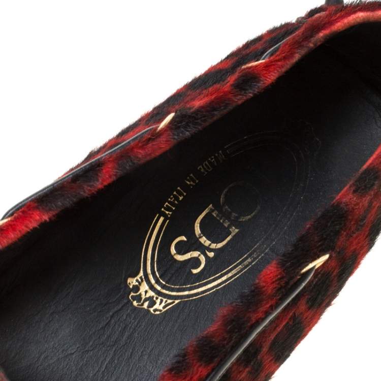 مملوكة مسبقًا Tod's Red Pony Hair Gommino Bow Loafers Size 38.5