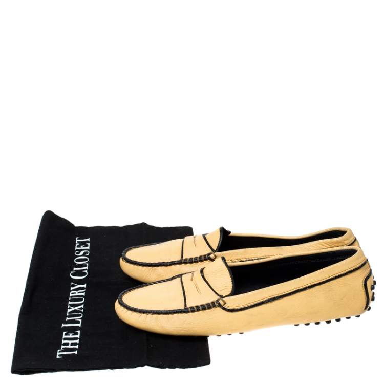 Pre Owned Tod's Light Yellow Leather Gommino Loafers Size 39.5