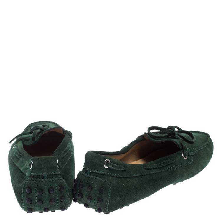 Pre Owned Tod's Green Suede Bow Driving Loafers Size 40
