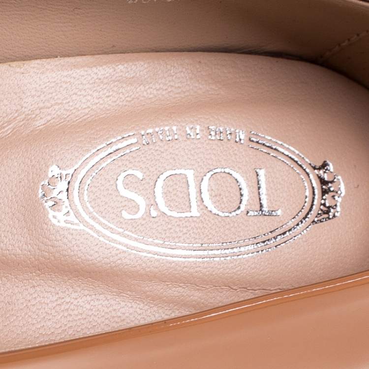 Pre Owned Tod's Beige Patent Leather Pointed Toe Pumps Size 35
