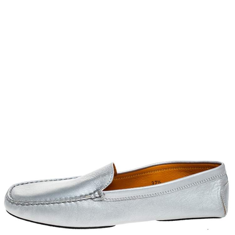 مملوكة مسبقًا Tod's Silver Soft Leather Loafers Size 37.5