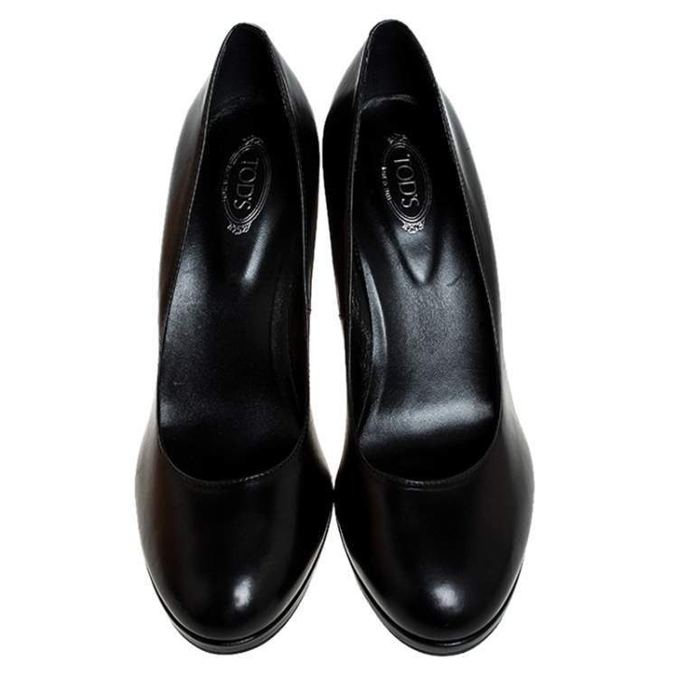 Pre Owned Tod's Black Leather Pumps Size 40.5