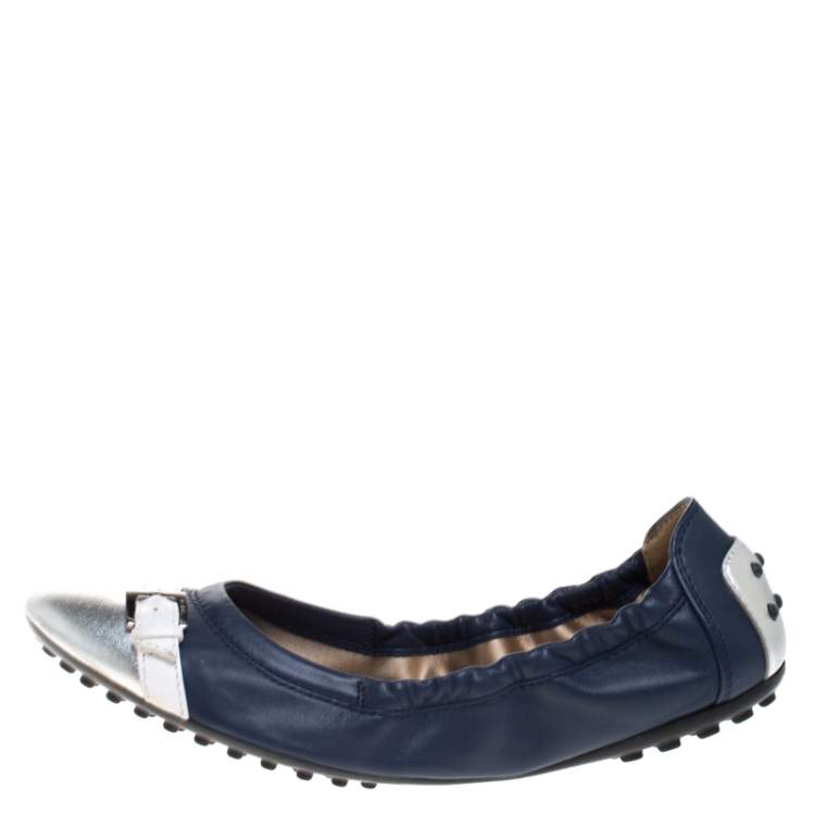 Pre Owned Tod's Blue/Silver Leather Cap Toe Scrunch Ballet Flats Size 36.5