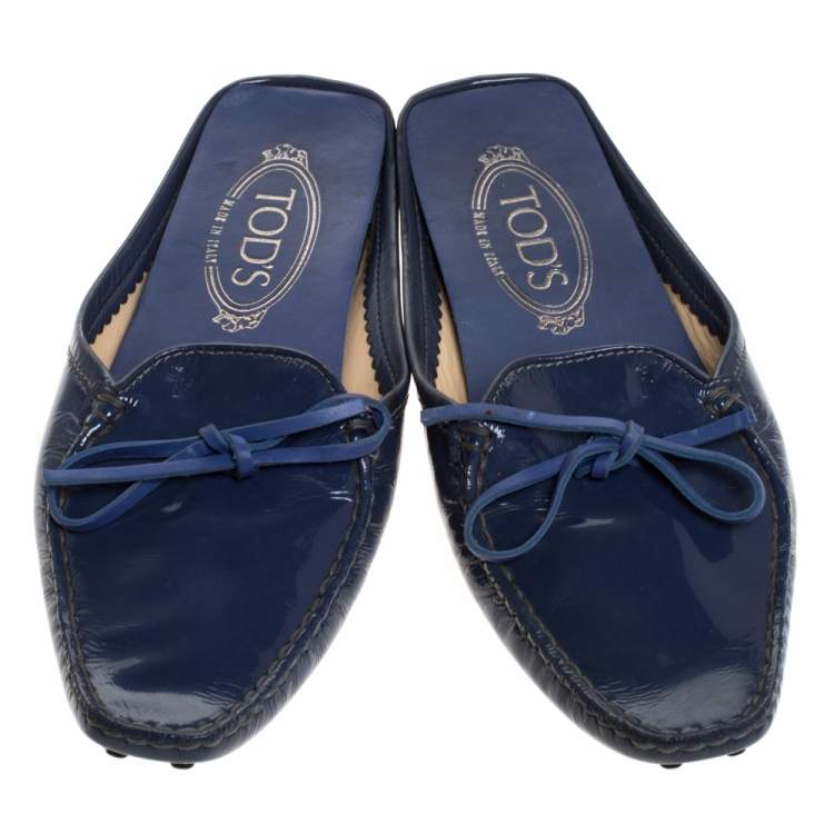 Pre Owned Tod's Blue Patent Leather Bow Flat Loafer Mules Size 37