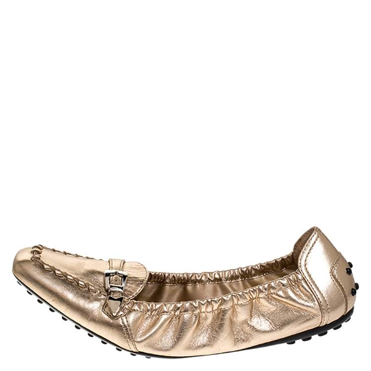 Pre Owned Tod's Metallic Gold Foil Leather Buckle Detail Loafer Scrunch Ballet Flats Size 39.5