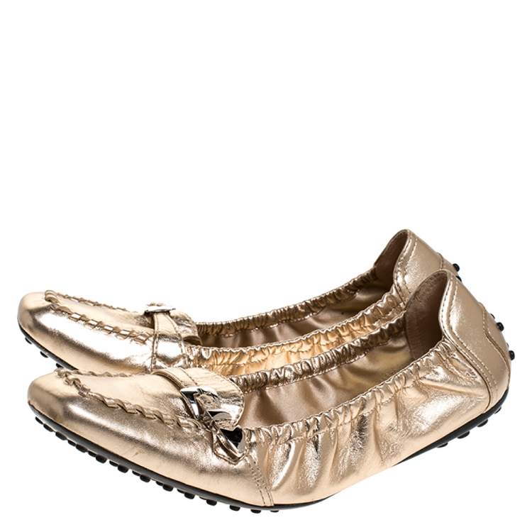 Pre Owned Tod's Metallic Gold Foil Leather Buckle Detail Loafer Scrunch Ballet Flats Size 39.5