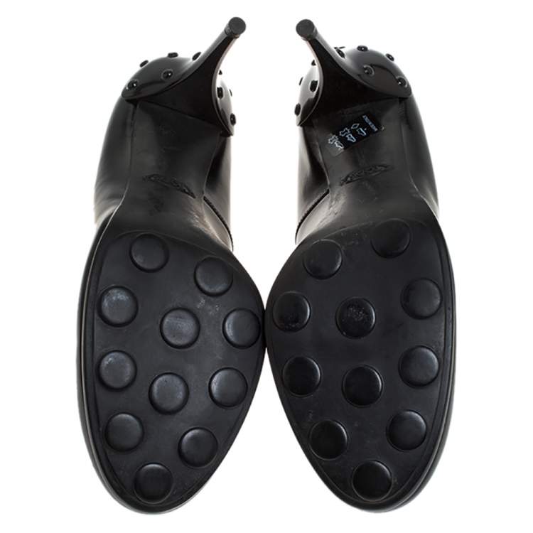 Pre Owned Tod's Black Leather Round Toe Pumps Size 36