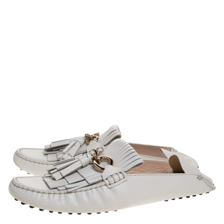 Pre Owned Tod's Off Whte Leather Gommini Mule Loafers Size 40.5