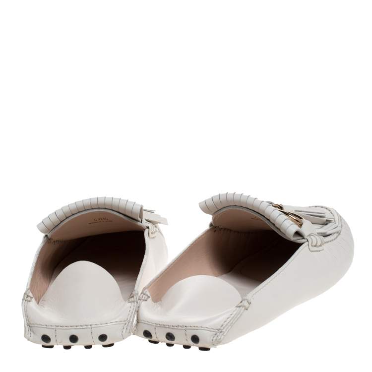 Pre Owned Tod's Off Whte Leather Gommini Mule Loafers Size 40.5