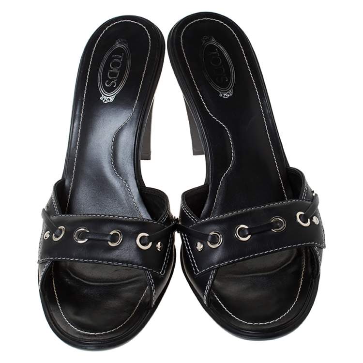Pre Owned Tod's Black Leather Slide Sandals Size 38