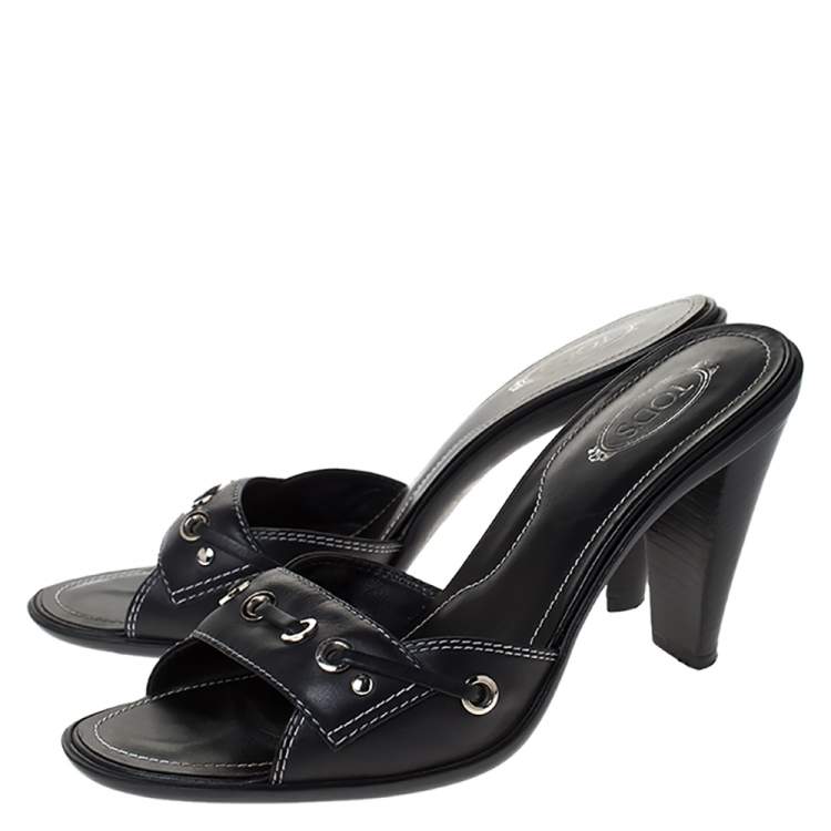 Pre Owned Tod's Black Leather Slide Sandals Size 38