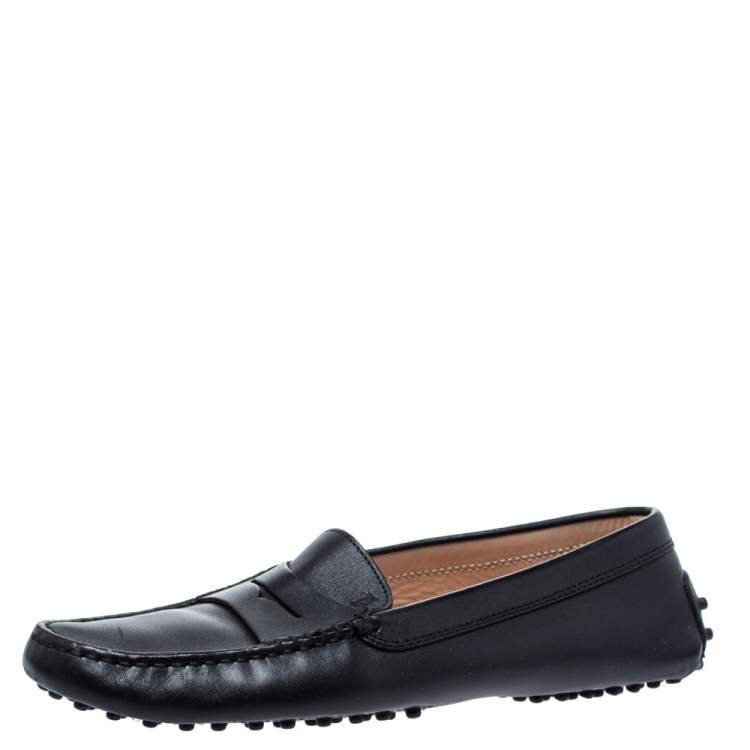 Pre Owned Tod's Black Leather Penny Loafer Size 39