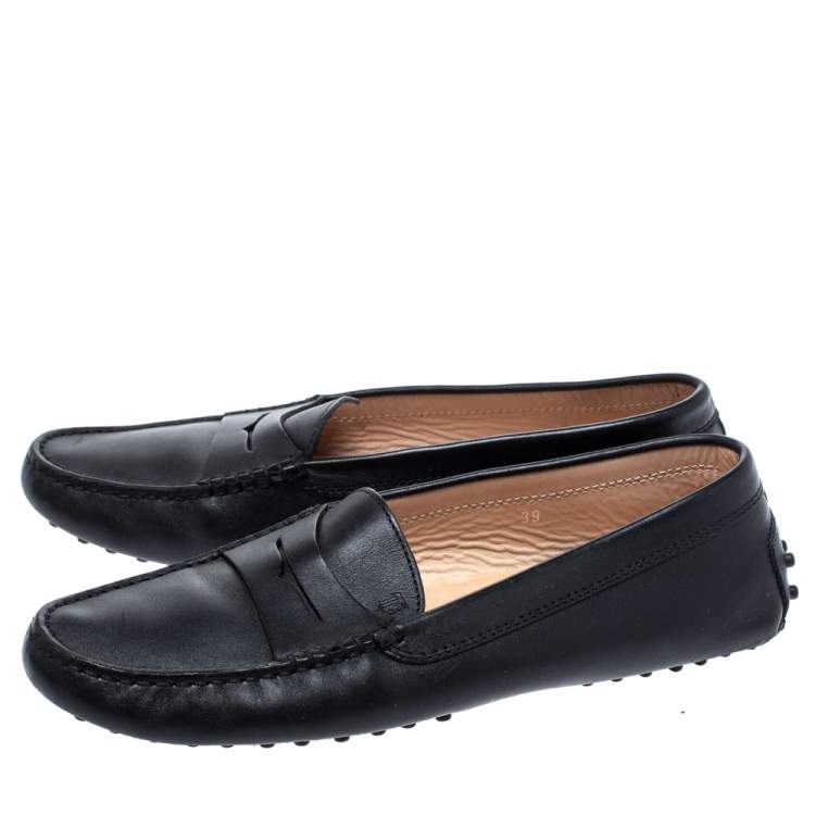 Pre Owned Tod's Black Leather Penny Loafer Size 39