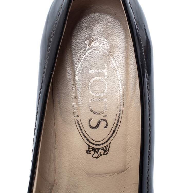 Pre Owned Tod's Black Patent Leather Kitten Heel Loafer Pumps Size 38.5
