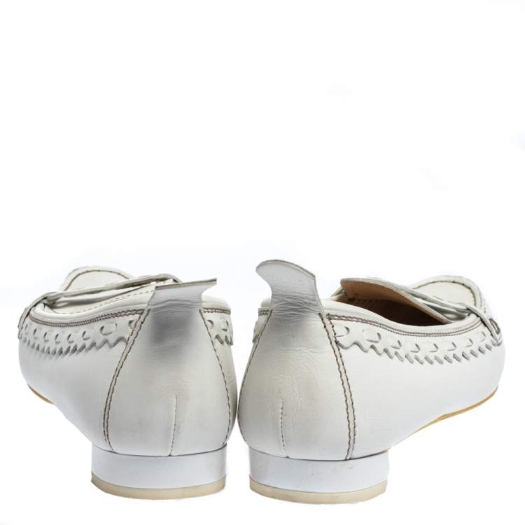 Pre Owned Tod's White Leather Pointed Toe Slip On Loafers Size 39