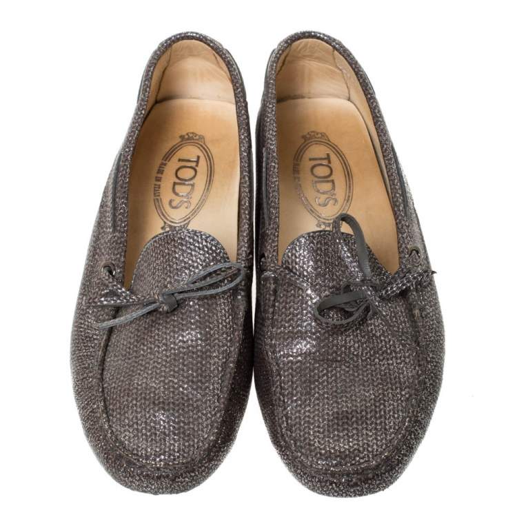 Pre Owned Tod's Grey/Silver Glitter Leather Bow Detail Driving Loafers Size 37.5
