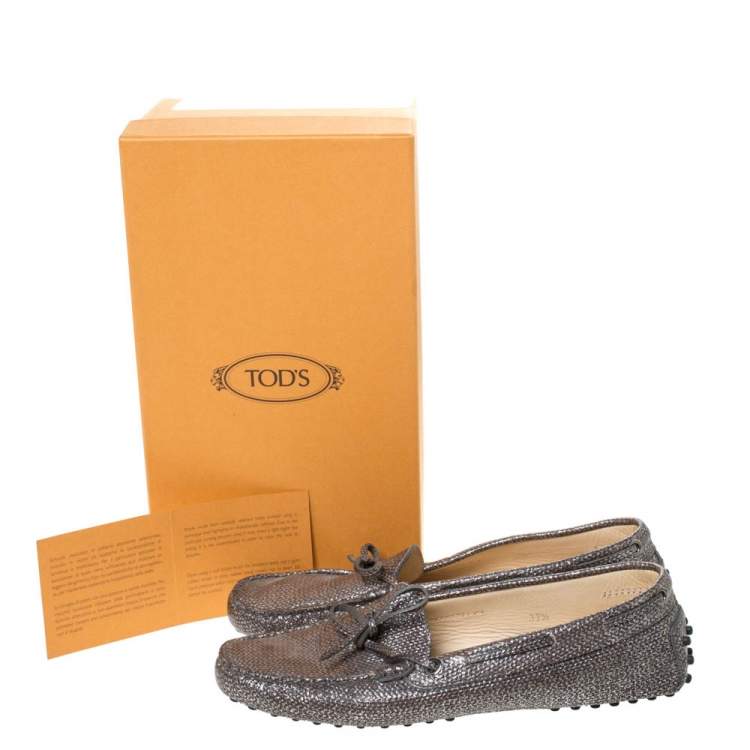 Pre Owned Tod's Grey/Silver Glitter Leather Bow Detail Driving Loafers Size 37.5