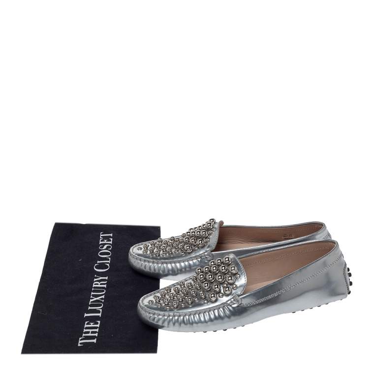 Pre Owned Tod's Silver Patent Leather Studded Loafers Size 38