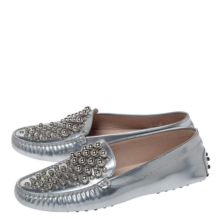 Pre Owned Tod's Silver Patent Leather Studded Loafers Size 38