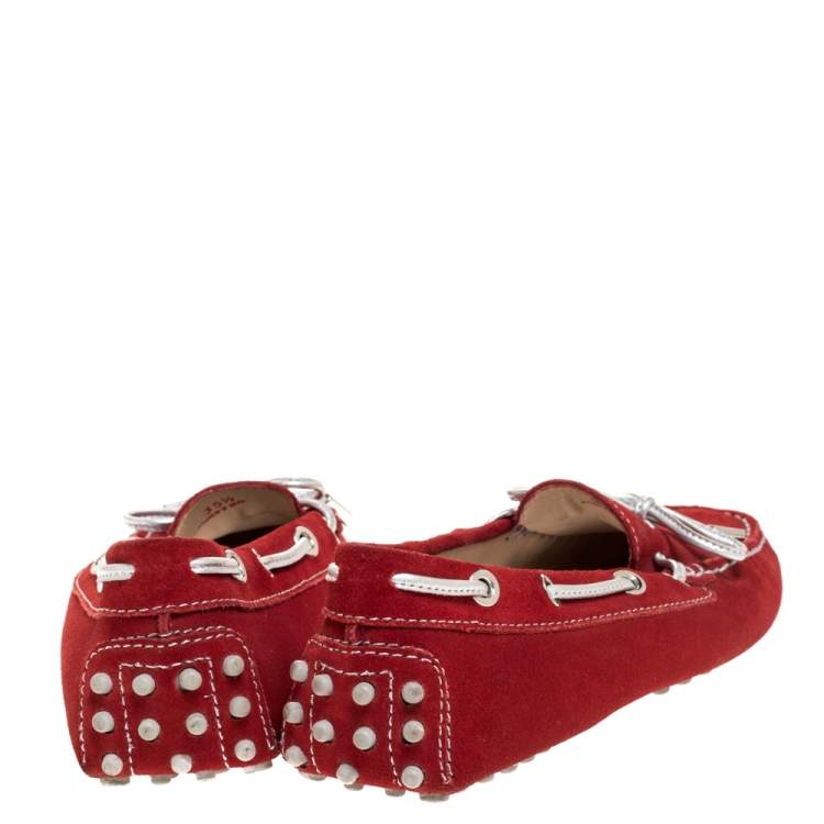 Pre Owned Tod's Red Suede And Silver Bow Loafers Size 35.5