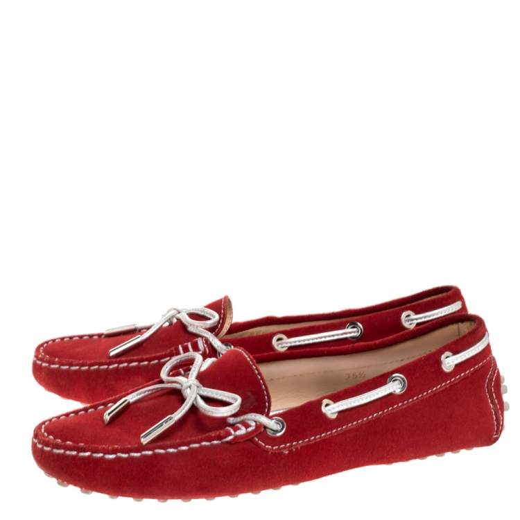 Pre Owned Tod's Red Suede And Silver Bow Loafers Size 35.5